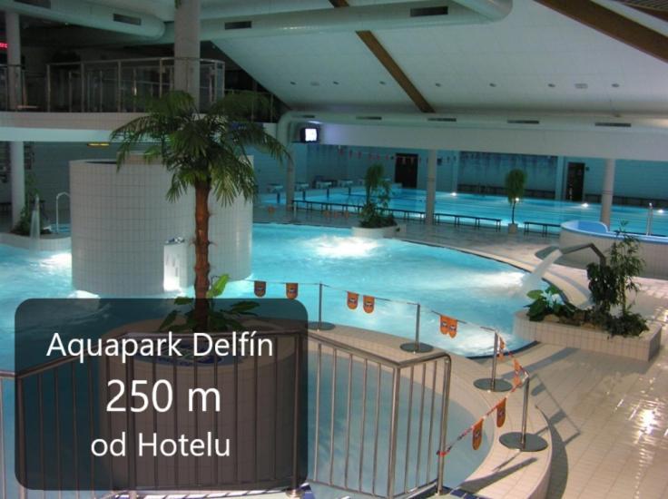 Hotel U Brany Угерски-Брод Екстер'єр фото